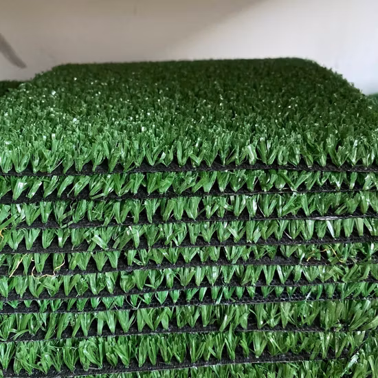 河北フェイクカーペット人工芝、格安価格、造園やスポーツ用の庭用人工芝の素晴らしいオファー